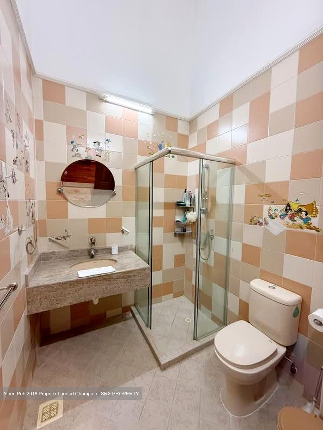 Mayflower Gardens (D20), Terrace #568077181